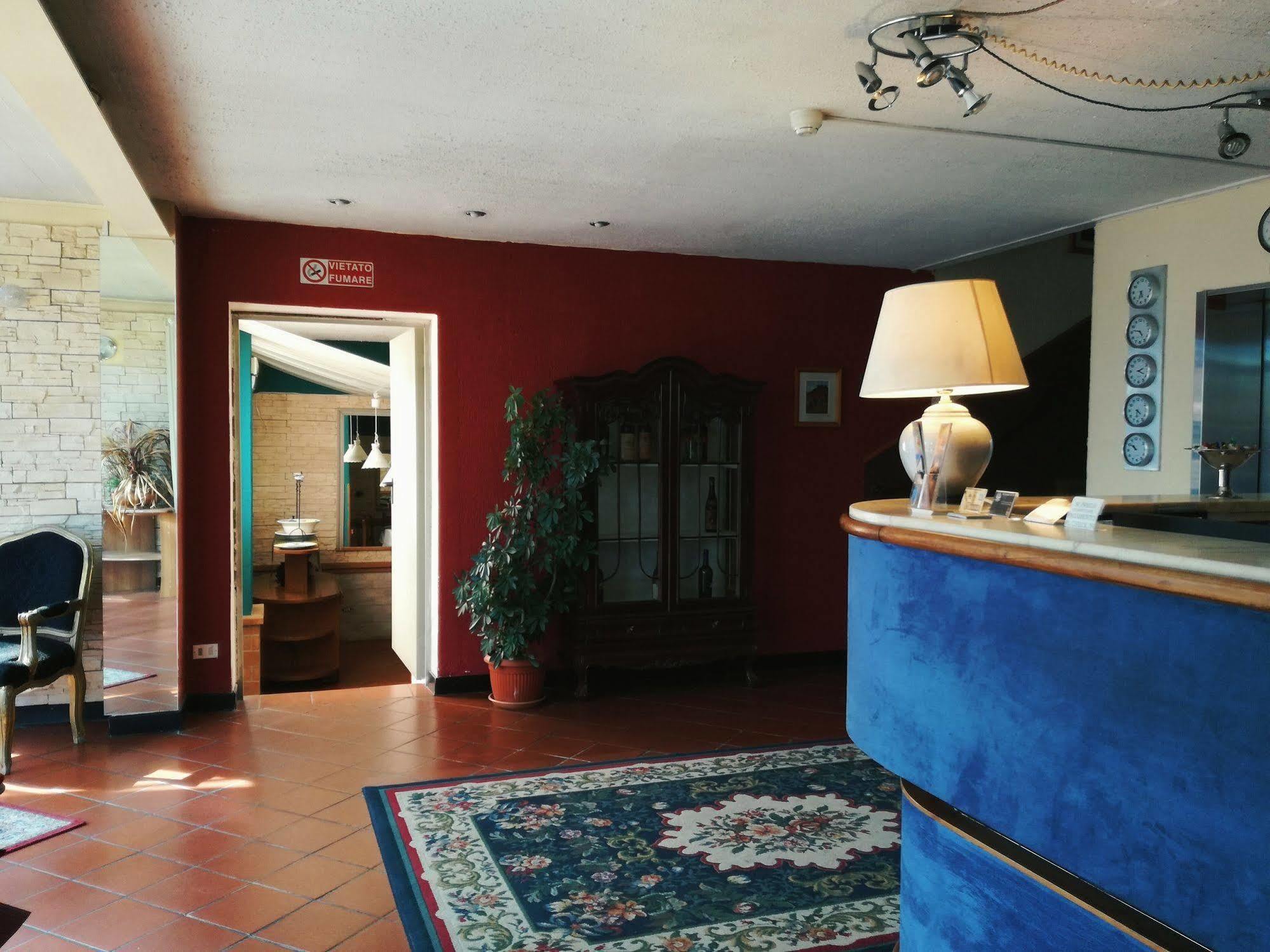Hotel Astoria Altopascio Zewnętrze zdjęcie